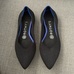 Rothy’s The Point in Black. Woman’s Size 7.